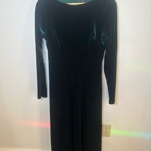 MOTF Emerald Velvet Long Sleeve Dress